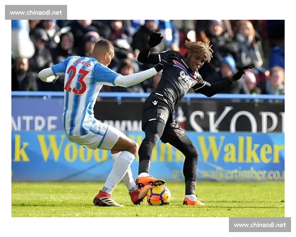 垫底止损!弗格森之子五度执教彼得堡联终下课 垫底止损!弗格森之子五度执教彼得堡联终下课